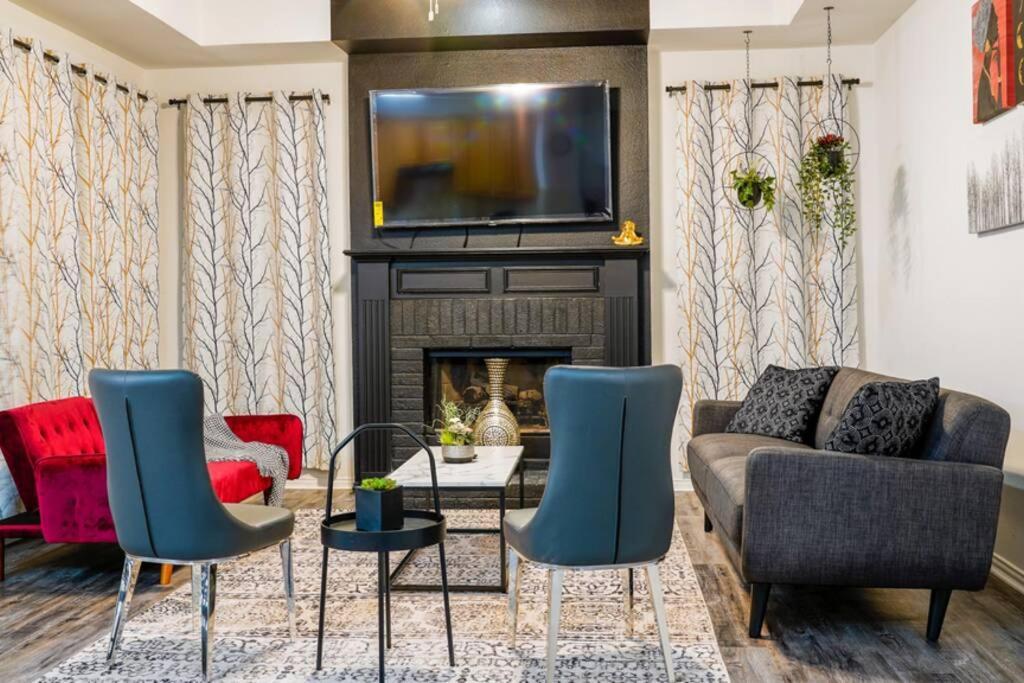 ルイスビル Remodeled Luxury With Proximityヴィラ エクステリア 写真